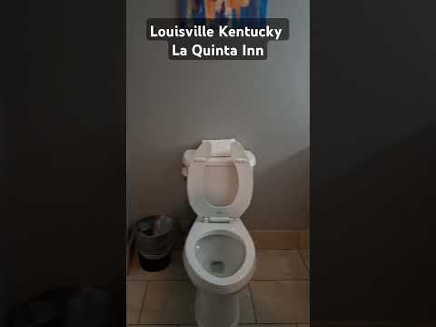 Made it to my hotel in #loiusvillekentucky #laquintahotel #travellife