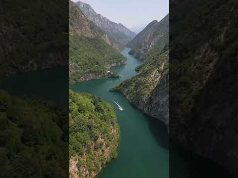 Lake Komani and the Shala River 😍