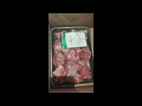 Pakistani meat buying by tasty food #food #meatlovers #shortvideo #viral #pakistan #oman #muscat