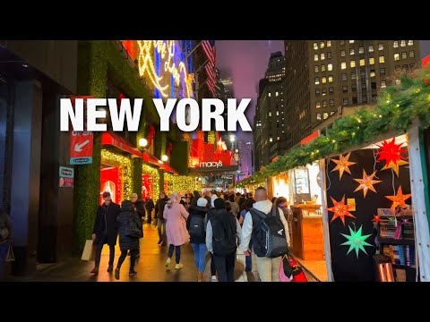 New York City LIVE Rainy Manhattan Christmas Walk 2024 on Monday (December 16, 2024)