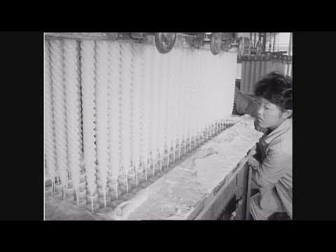 【懐かし映像】クリスマス用ロウソク作り　三重県亀山市【放送日1962年6月15日】