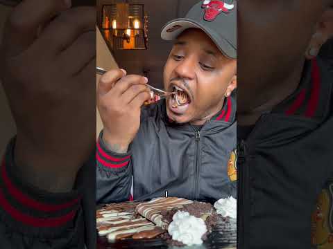 Cousinn Vinnie Tries Delicious Desserts at Papa Chocolates Near Chicago!