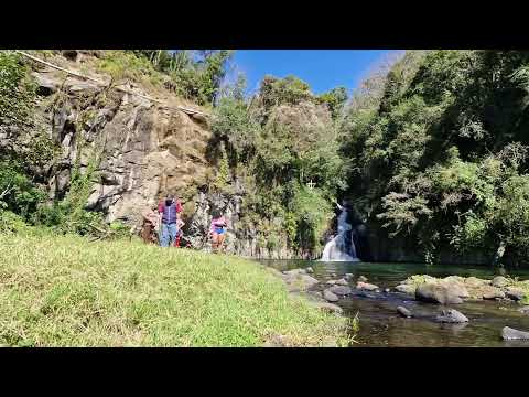 La Poza El Salto es muy bonita y con la Familia aún más