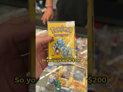 Buying Vintage Pokemon Cards at Card Show