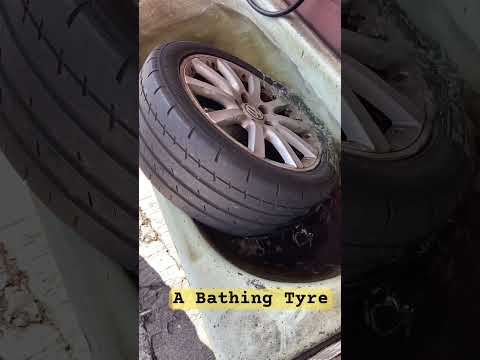 A Bathing Tyre | Puncture Test #car #volkswagen #vwgolf  #tyre #transport #hongkong