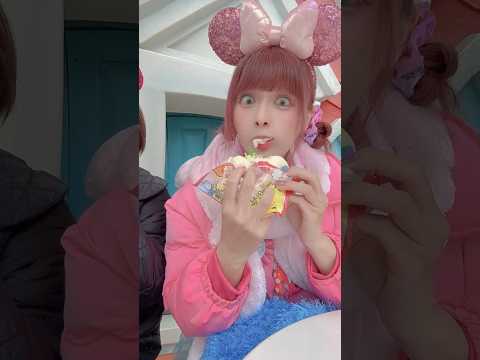 しなこがただ食べているだけの動画。笑 #しなこワールド