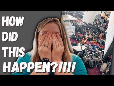 My photography room is destroyed! DAY IN THE LIFE RESELLING + What Sold Christmas Weekend