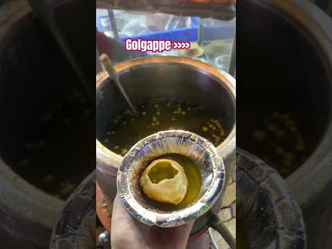 Or kiske favourite hai??😍 #golgappa #golgappe #golgappashots #panipuri #streetfood #ytshortsindia