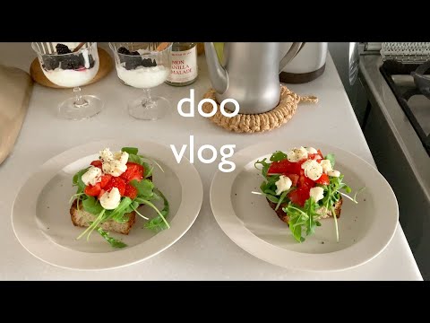 [doo vlog] Rainy day café visit | Petai fried rice | Tomatoes open sandwich | Singapore vlog | 新加坡日常