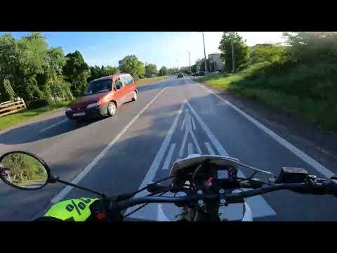 RIDE TO SCHOOL#4 II SUPERMOTO DERBI SENDA II