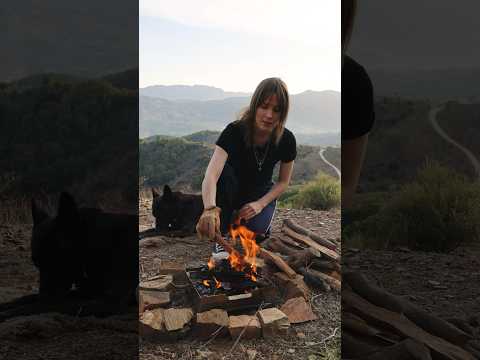 Flatbread from scratch cooked on the Campfire with Bacon & Eggs #campfirecooking #campfire #solocamp