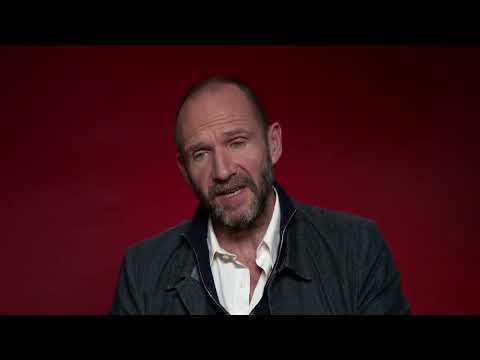 Conclave Video: Ralph Fiennes Talks Lawrence's Contradictions