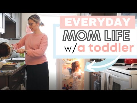 DAILY ROUTINE of a SAHM | toddler sensory activity, postpartum loungewear haul, & Pilates!