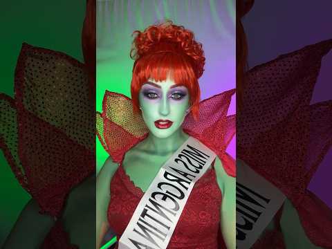 turning myself into Miss Argentina from Beetlejuice💚 #makeupshorts #makeuptutorial #halloweenmakeup