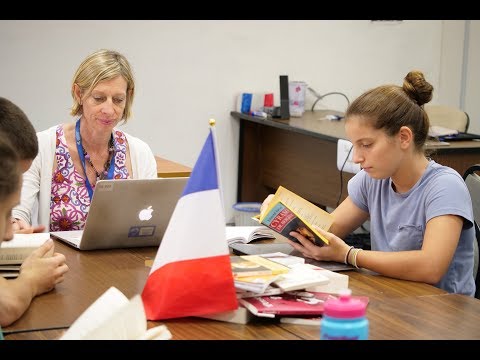 French Mother Tongue Class at Jakarta Intercultural School