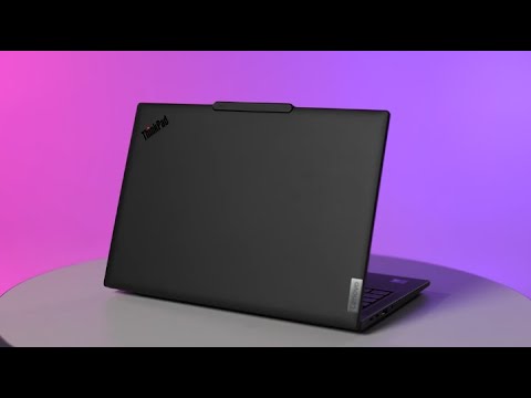 Unboxing the Lenovo ThinkPad T14s Gen 6