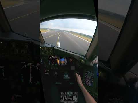 POV Landing a Boeing 777 #pilot #aviation #avgeek