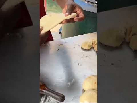 Street Food Around the World 🔥 butter kulcha flatbread