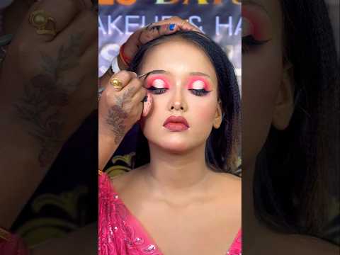 Spotlight eye makeup eye makeup,eye makeup tutorial,eye makeup simple,eye makeup eye