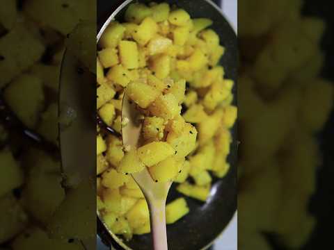 very very tasty potato fry recipe 😋 #shorts #trending #viral #alu #aloo #aloorecipe