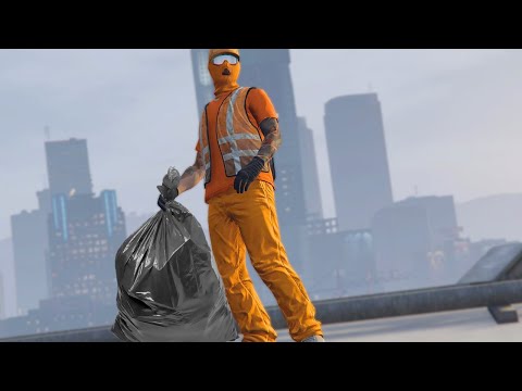 Taking Out Worthless Trash Bags In GTA Online (PS5)