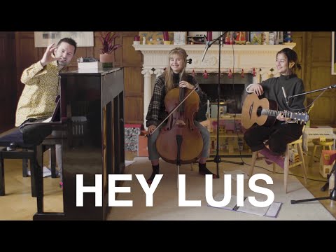 Tom Rosenthal - Hey Luis (Live Acoustic)