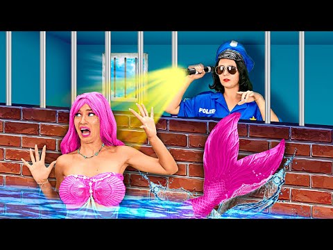 Nerd Girl Tries BEAUTY HACKS to Become a Mermaid! *SHOCKING TRANSFORMATION*