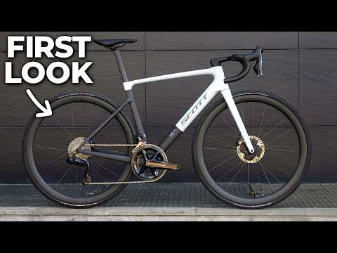 Scott's 5.9kg Addict RC: Lighter Than Tarmac SL8! (+ Pinarello, Colnago, Factor new bikes)