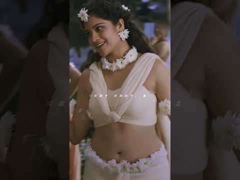 Aditi Balan navel #aditibalan #navel #hotlook #shots #ytshots #viralshorts #shotsfeed