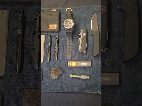 Edc! Ready for the day!          #edc ###everydaycarry #knifeenthusiast