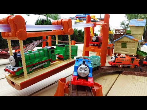 Thomas Plarail & Track Master☆Adventure Wooden Lift Spiral Course