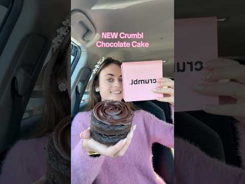 NEW Crumbl Chocolate Cake 🩷🍫#crumbl #crumblcake #crumblchocolatecake #chocolatecake