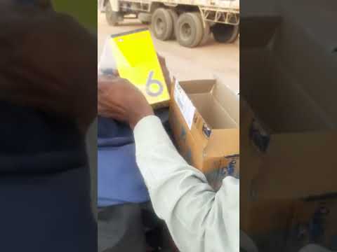 flipkart delevery boy realme 9 unboxing