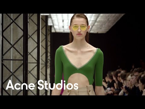 Acne Studios Women’s Spring/Summer 2015 show