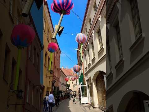 Walking Vilnius - Lithuania #travel #vilnius #city #KARLITOSITO