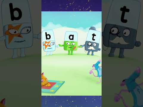 🦇 Let's Spell 'BAT' 🦇 | Learn to Spell | @officialalphablocks  #shorts