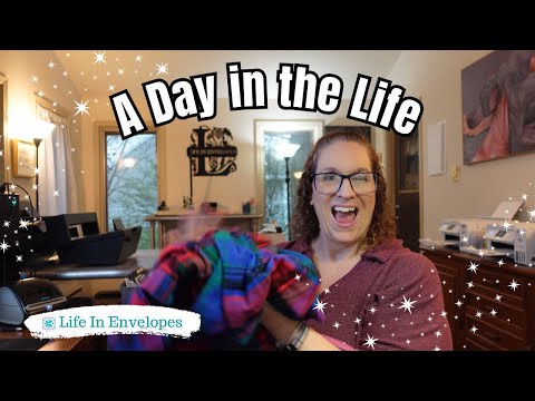 Vlog: A Day in the Life / NEW Clothes / NEW Recipe / NEW Homeschool Curriculum