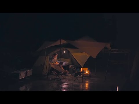 雨天单人自驾露营，享受大自然的白噪音。