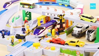 プラレール トミカと遊ぼう! カンカン踏切セット 新幹線・通勤特急・SLモード搭載 ／ Plarail, Tomica, Sound Crossing set