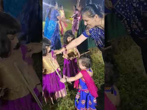 Mumbai #palava #home #dandiya #kids #dance #twins #viral #shorts #ytshorts #subscribe