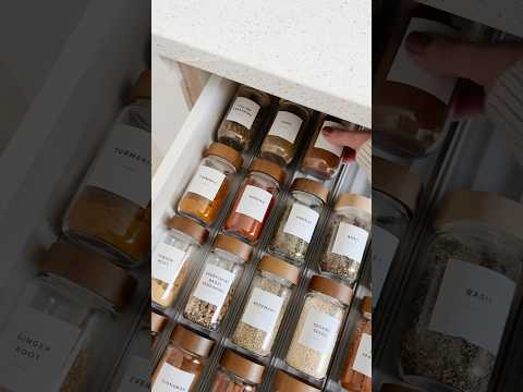 ASMR Spice Drawer Organization: home organization hacks + places to organize #asmr #organization