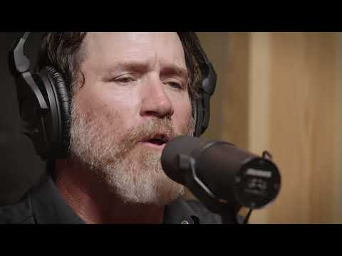 Chuck Ragan - Aching Hour (Live)