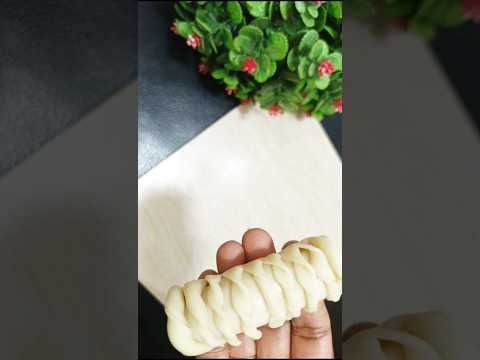 How To Fold Potato Spring Roll Samosa Easy Way! #shorts #shortvideo #shortsfeed #samosarecipe