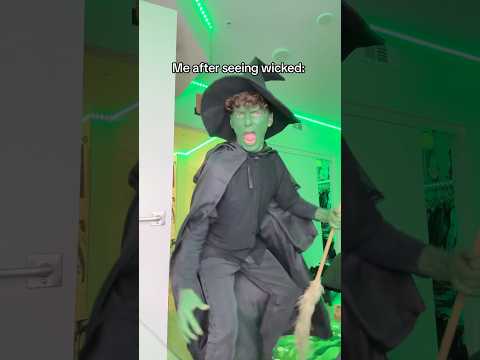 The Wicked Witch SHARTED all over Oz: