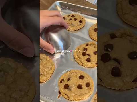 brown butter chocolate chip cookies 🤤