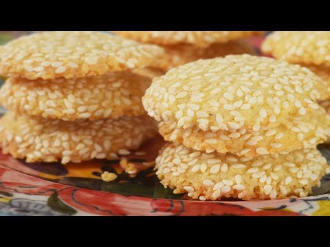 Cheese Shortbread Crackers Recipe Demonstration - Joyofbaking.com