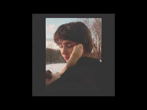 Clairo - Wade