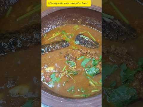 வறுத்த மீன் குழம்பு 🍛#funny#viral#comedy #fishcurry #youtubeshorts #shortsfeed #shorts