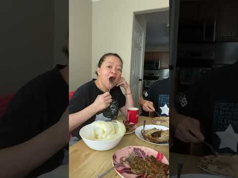 HOW THESE EMPTYNESTERS ENJOY FILIPINO FOOD FOR BREAKFAST. #filipinofood #emptynesterlife #viralvideo