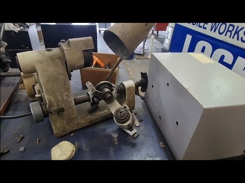 (406 Part 2 ) Locksmith Shop - Behind the scenes | vintage key machines, engraver, safes, tools